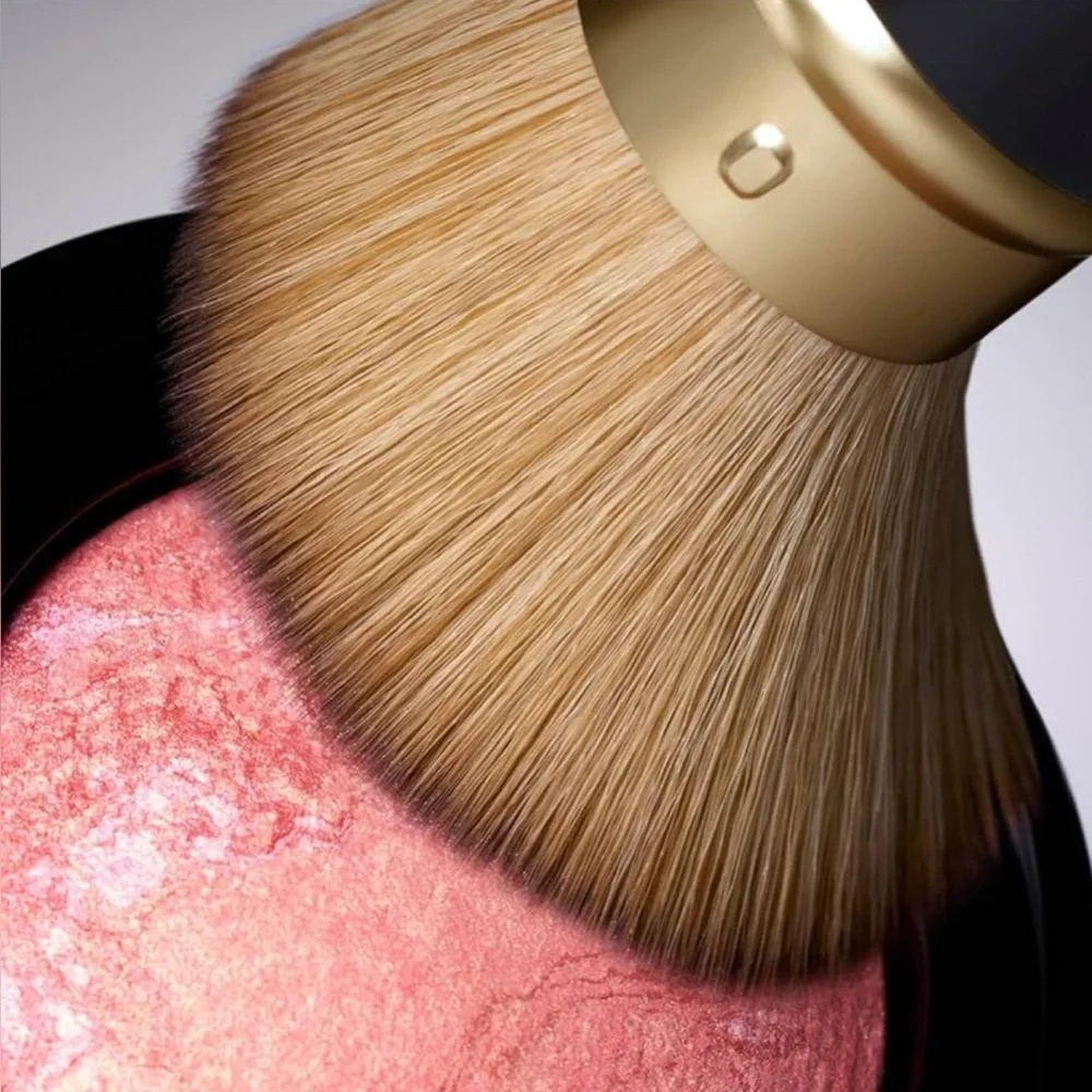 Laura Geller cosmetic professional
